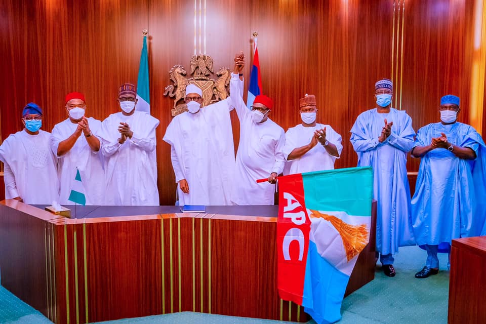 You Are Afraid of Your Own Shadows, PDP Replies Buhari, APC