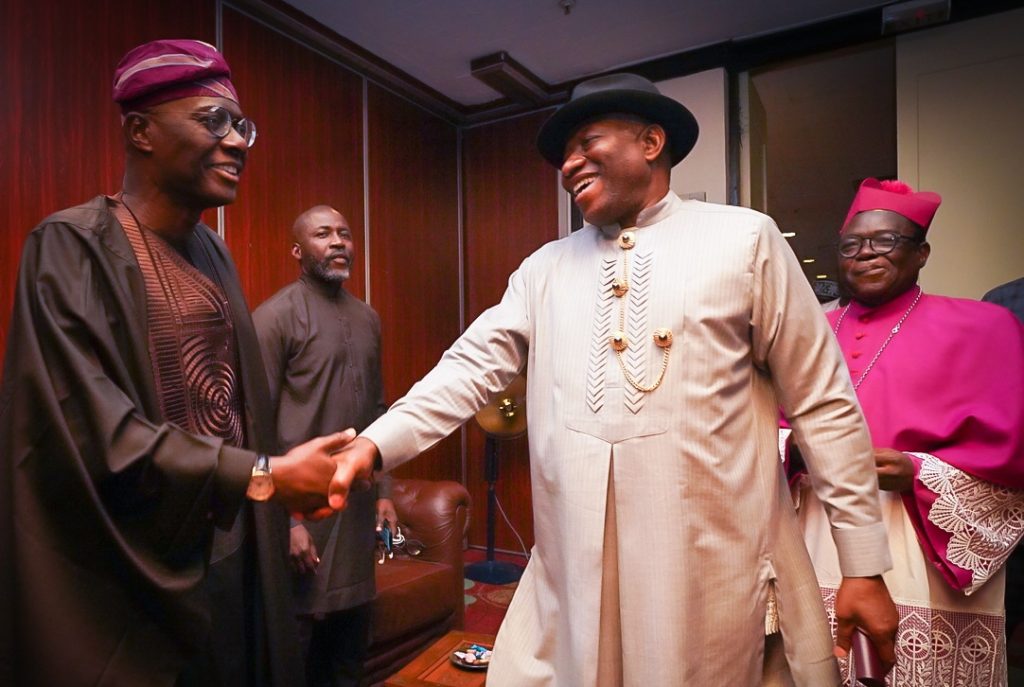 PRESIDENT BUHARI PAYS TRIBUTE TO GORBACHEV, SAYS ‘‘HE WAS A COURAGEOUS REFORMER”