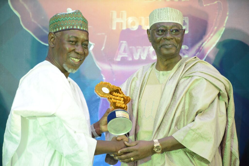 Julius Berger‘s Exec Director, Bayi is Africa’s Construction Person of the  Year